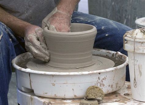 Pottery Throw Down! image 2