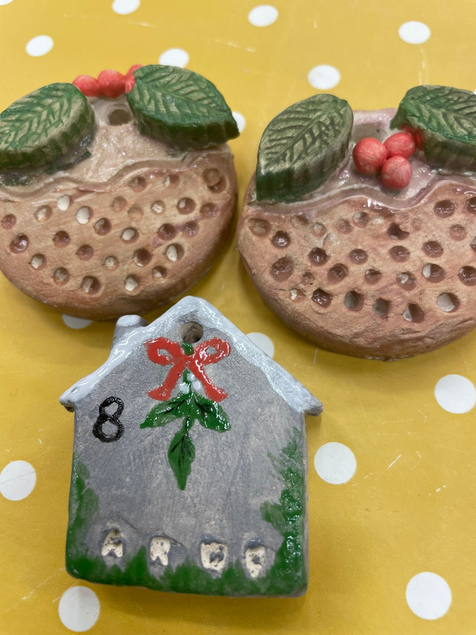 Ceramic Christmas Decorations Mulled Wine and Mince Pies image 7