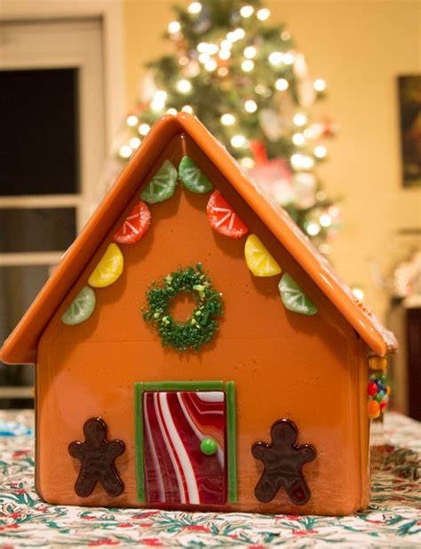Fused Glass Gingerbread House image 2