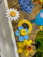 Ceramic Bunch of Flowers image 4