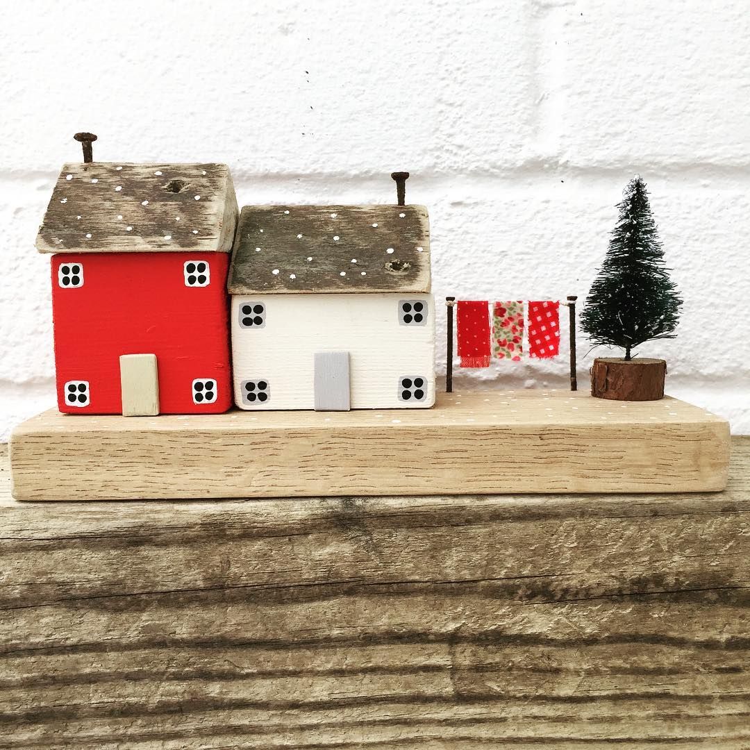Christmas Wooden House Scene image 1
