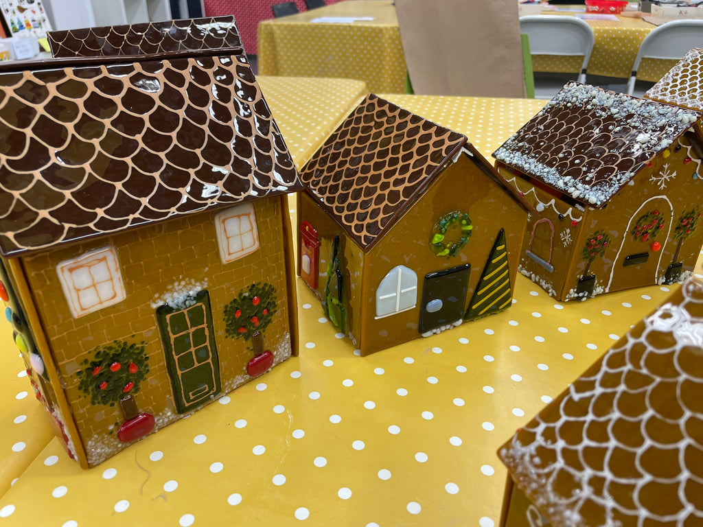 Fused Glass Gingerbread House image 7